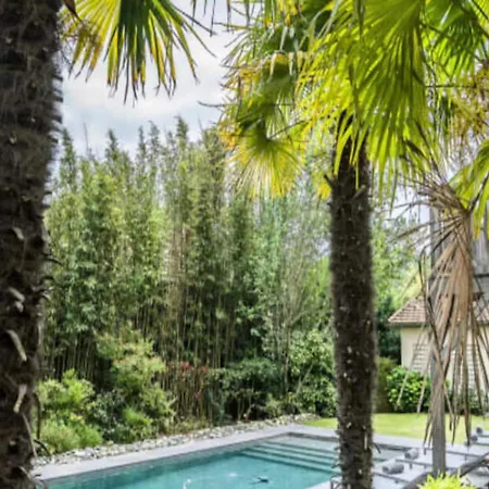 Superbe Piscine Chauffee *